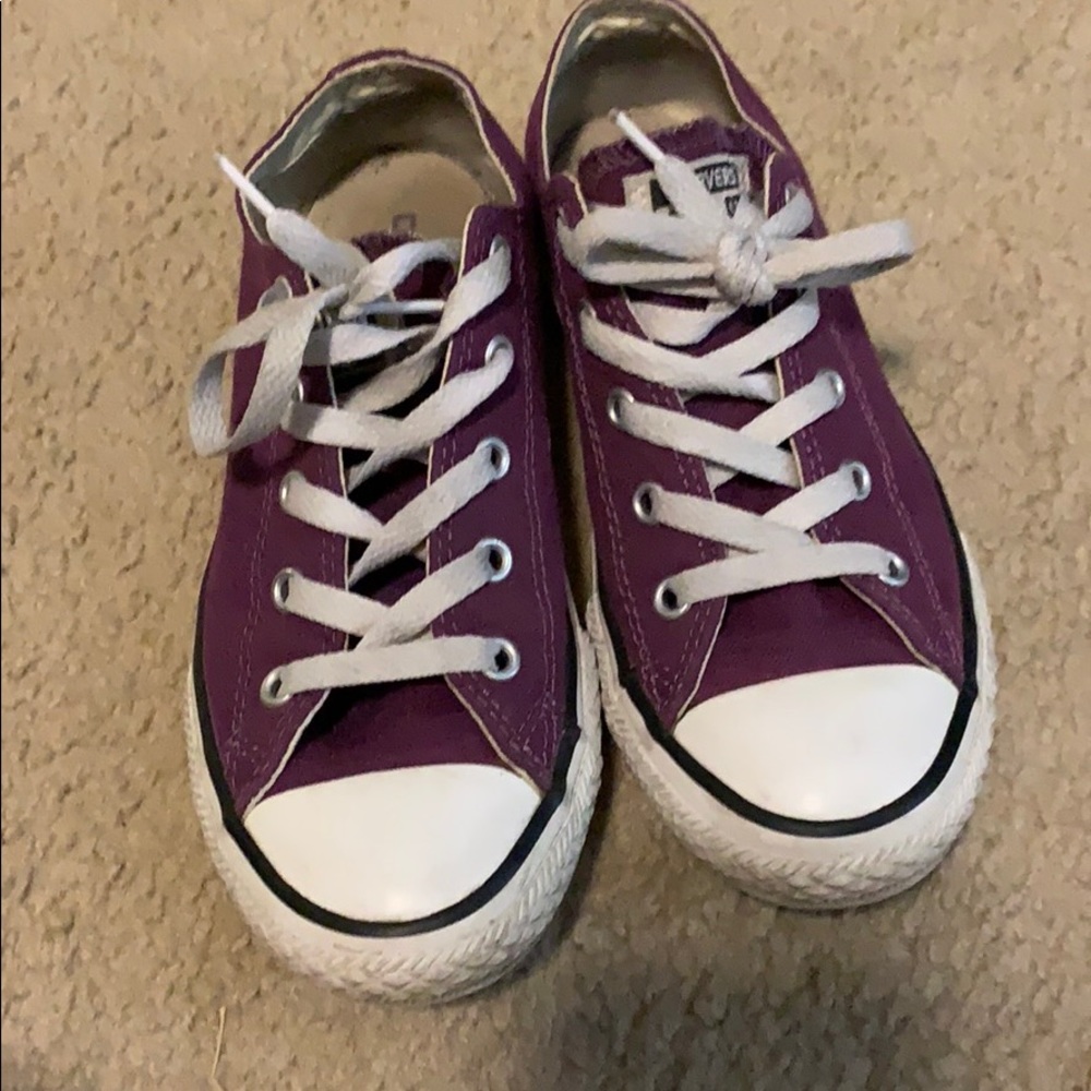 converse purple